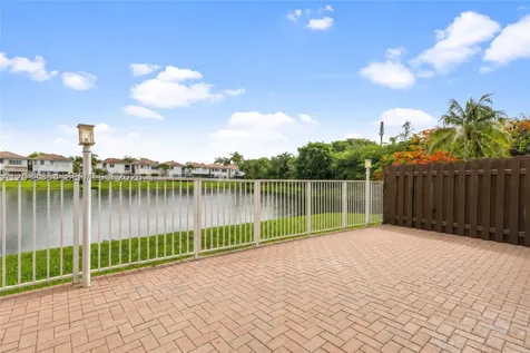 11431 NW 68th Terrace Doral FL 33178