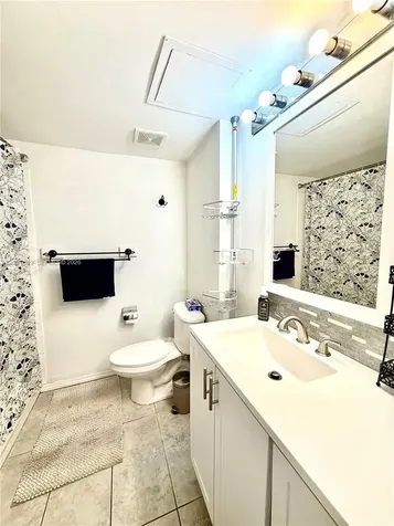 1341 SE 3rd Avenue Dania Beach FL 33004