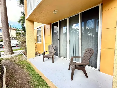 1341 SE 3rd Avenue Dania Beach FL 33004