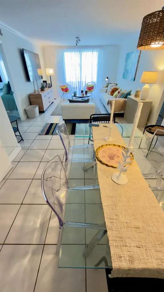 5555 Collins Avenue Miami Beach FL 33140