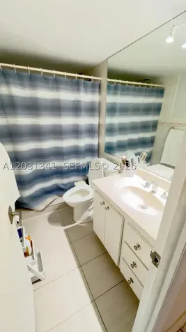 5555 Collins Avenue Miami Beach FL 33140