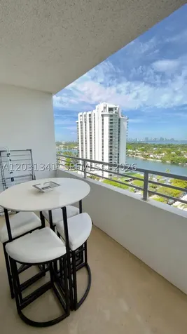 5555 Collins Avenue Miami Beach FL 33140