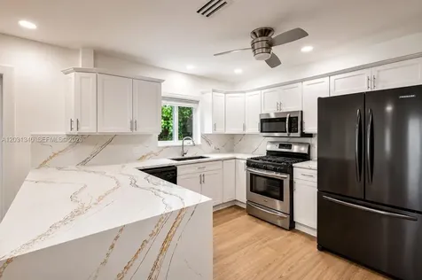8819 Dickens Avenue Surfside FL 33154