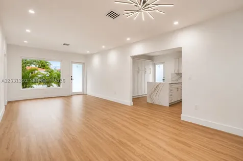 8819 Dickens Avenue Surfside FL 33154