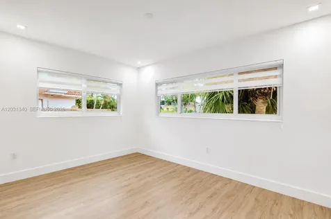 8819 Dickens Avenue Surfside FL 33154
