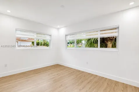 8819 Dickens Avenue Surfside FL 33154