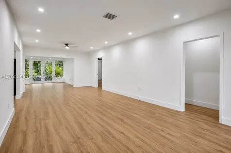 8819 Dickens Avenue Surfside FL 33154