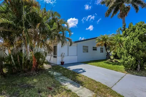 2700 NW 52nd Court Tamarac FL 33309