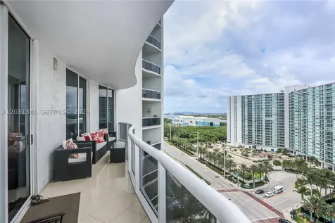 15811 Collins Avenue Sunny Isles Beach FL 33160