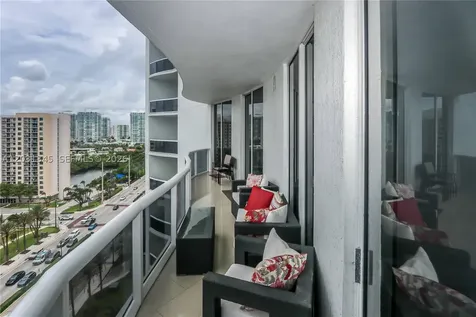 15811 Collins Avenue Sunny Isles Beach FL 33160