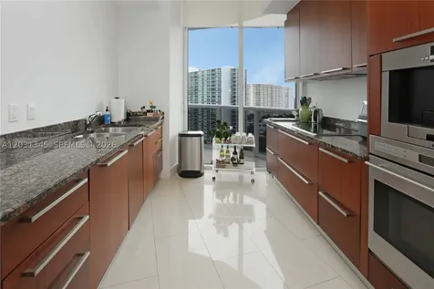 15811 Collins Avenue Sunny Isles Beach FL 33160
