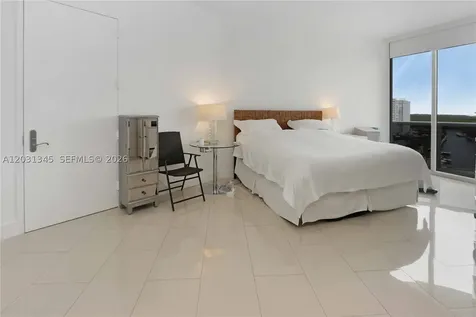 15811 Collins Avenue Sunny Isles Beach FL 33160