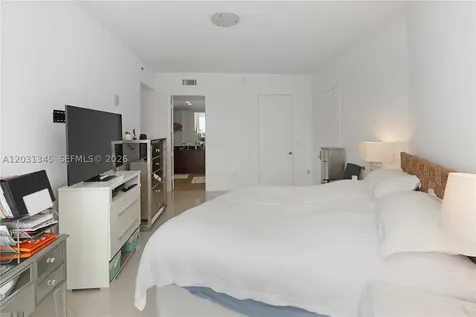 15811 Collins Avenue Sunny Isles Beach FL 33160