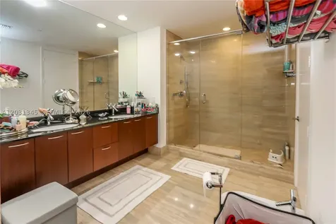 15811 Collins Avenue Sunny Isles Beach FL 33160