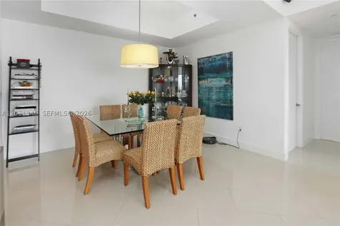 15811 Collins Avenue Sunny Isles Beach FL 33160