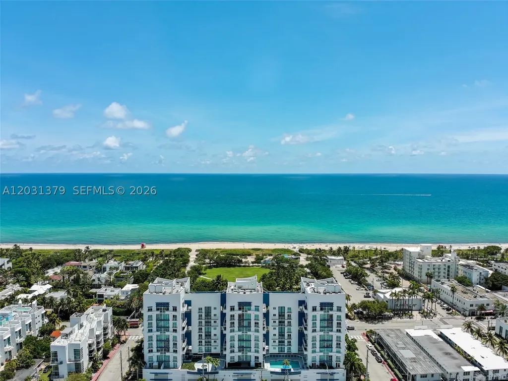 7600 Collins Avenue Miami Beach FL 33141