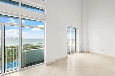 7600 Collins Avenue Miami Beach FL 33141