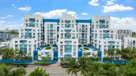 7600 Collins Avenue Miami Beach FL 33141