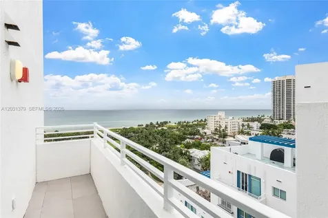 7600 Collins Avenue Miami Beach FL 33141