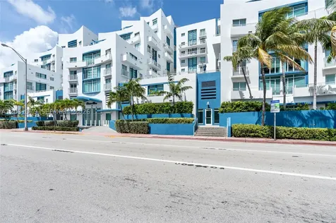 7600 Collins Avenue Miami Beach FL 33141