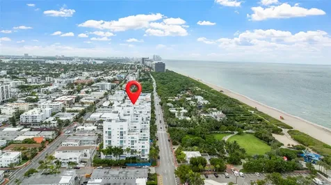 7600 Collins Avenue Miami Beach FL 33141
