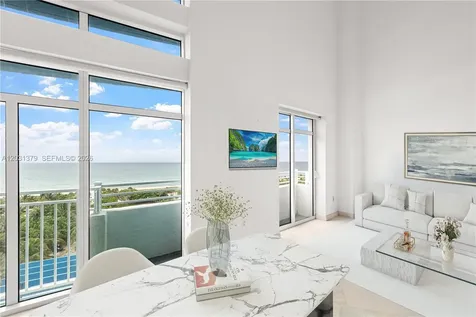 7600 Collins Avenue Miami Beach FL 33141