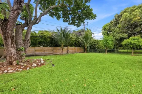 172 NW 90th Street El Portal FL 33150