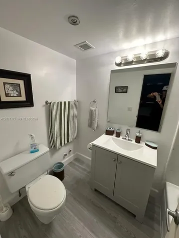 2851 NE 183 Street Aventura FL 33160