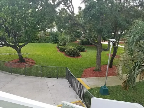2851 NE 183 Street Aventura FL 33160