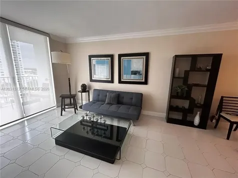 2851 NE 183 Street Aventura FL 33160