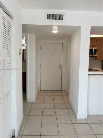 7075 NW 186th Street Hialeah FL 33015