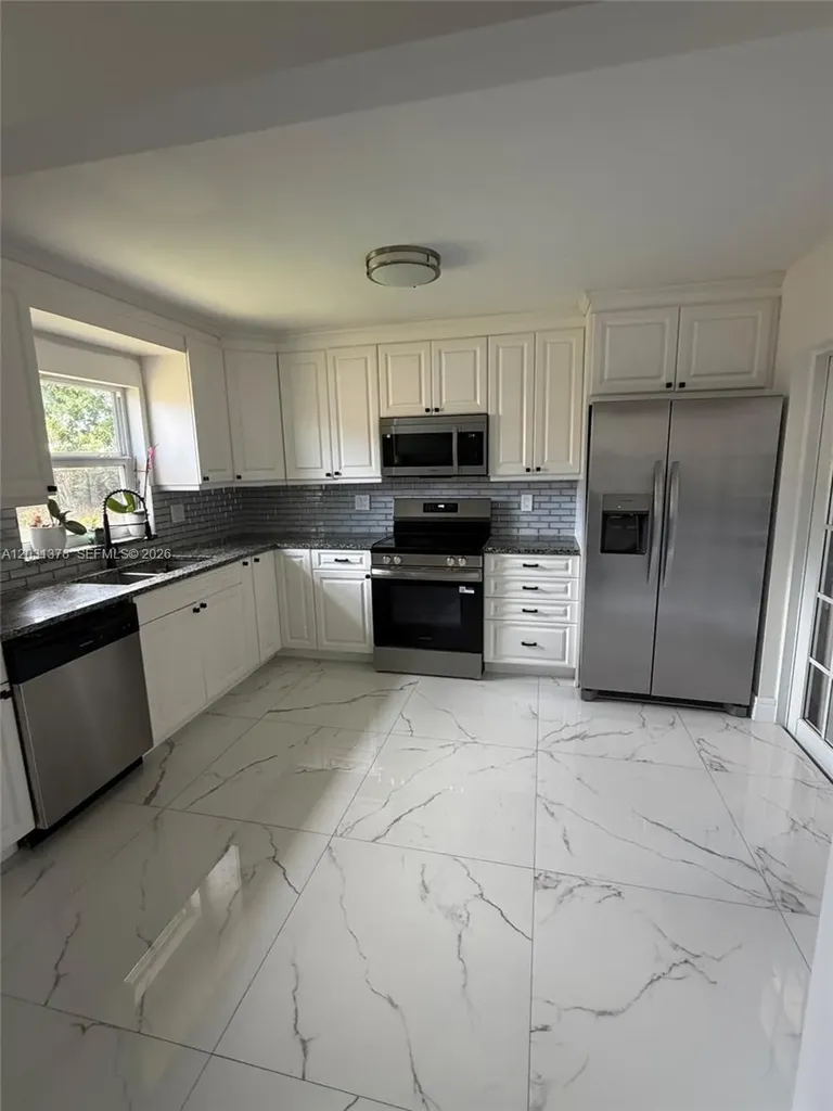9125 SW 16th Road E Boca Raton FL 33428