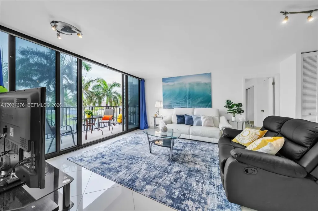 2101 S Ocean Drive Hollywood FL 33019