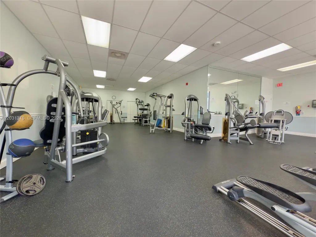 2101 S Ocean Drive Hollywood FL 33019