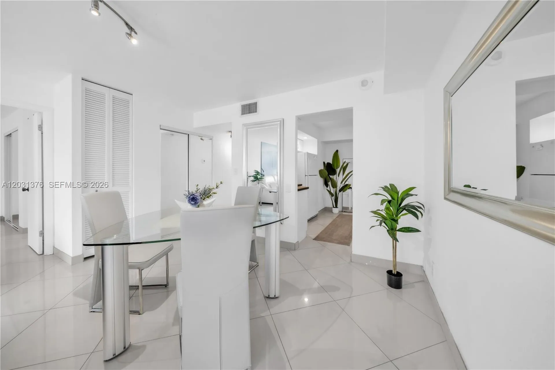 2101 S Ocean Drive Hollywood FL 33019