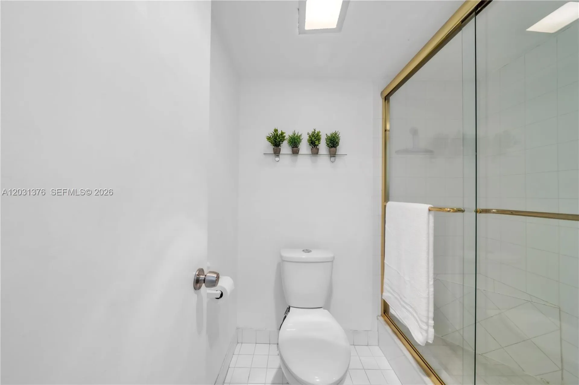 2101 S Ocean Drive Hollywood FL 33019