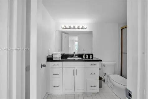 2101 S Ocean Drive Hollywood FL 33019