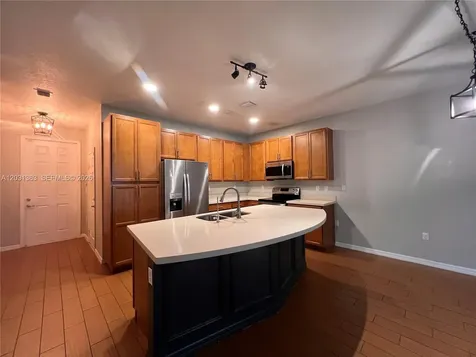 4764 E Station Square Davie FL 33314