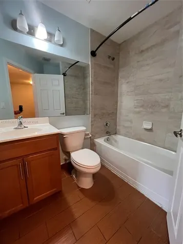 4764 E Station Square Davie FL 33314