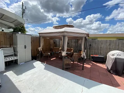 11352 SW 3rd Street Sweetwater FL 33174