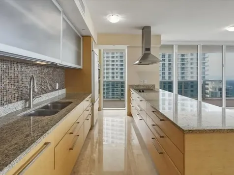 1800 S Ocean Drive Hallandale Beach FL 33009