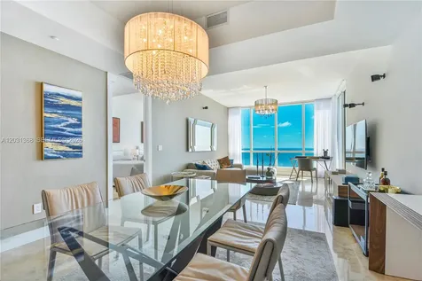 100 S Pointe Drive Miami Beach FL 33139