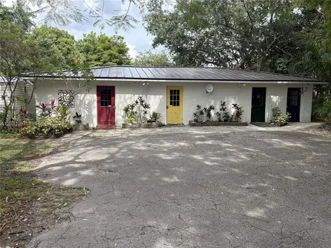 11715 SW 87th Avenue Miami FL 33176
