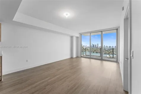 16385 Biscayne Boulevard North Miami Beach FL 33160