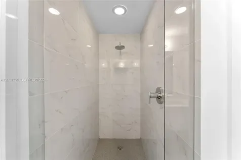 16385 Biscayne Boulevard North Miami Beach FL 33160