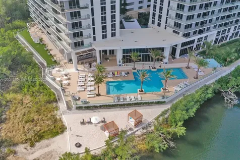 16385 Biscayne Boulevard North Miami Beach FL 33160
