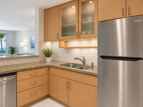 4011 N Meridian Avenue Miami Beach FL 33140