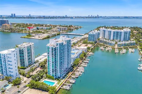 7928 East Drive North Bay Village FL 33141