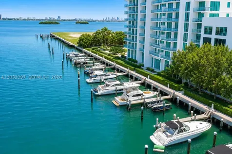 7928 East Drive North Bay Village FL 33141