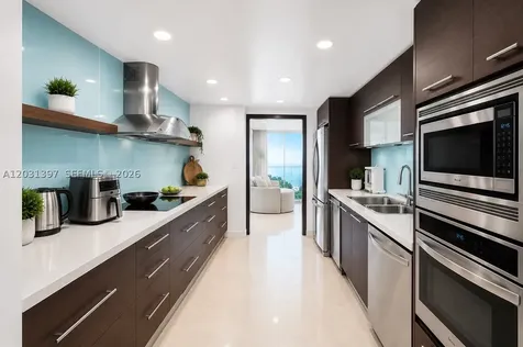 7928 East Drive North Bay Village FL 33141